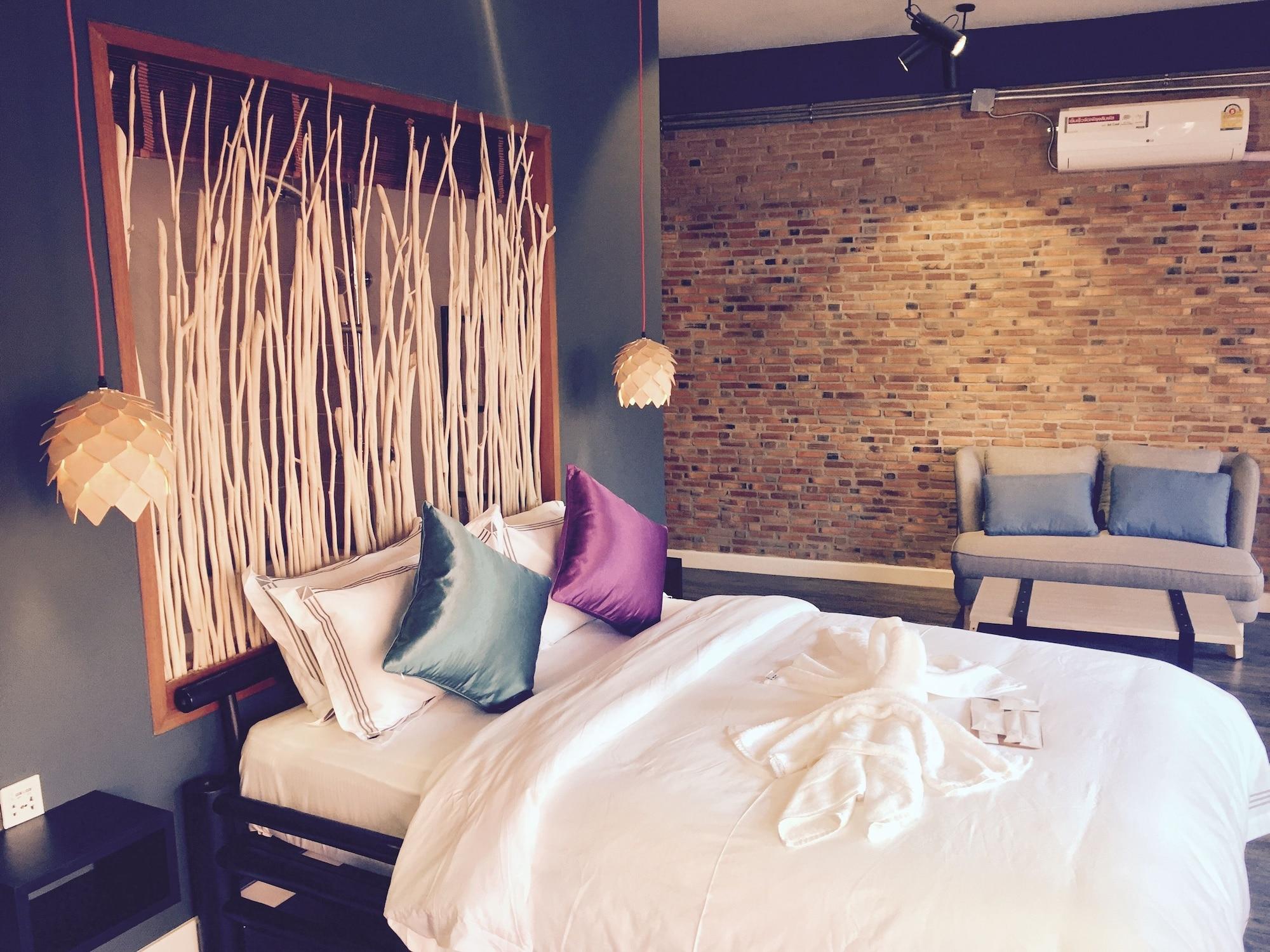 Joyful Thai Boutique Khách sạn Chiang Mai
