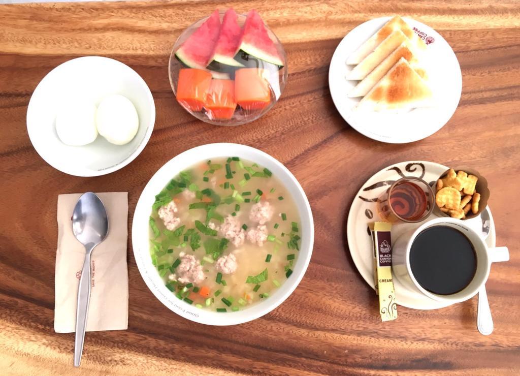 Joyful Thai Boutique Khách sạn 3*
