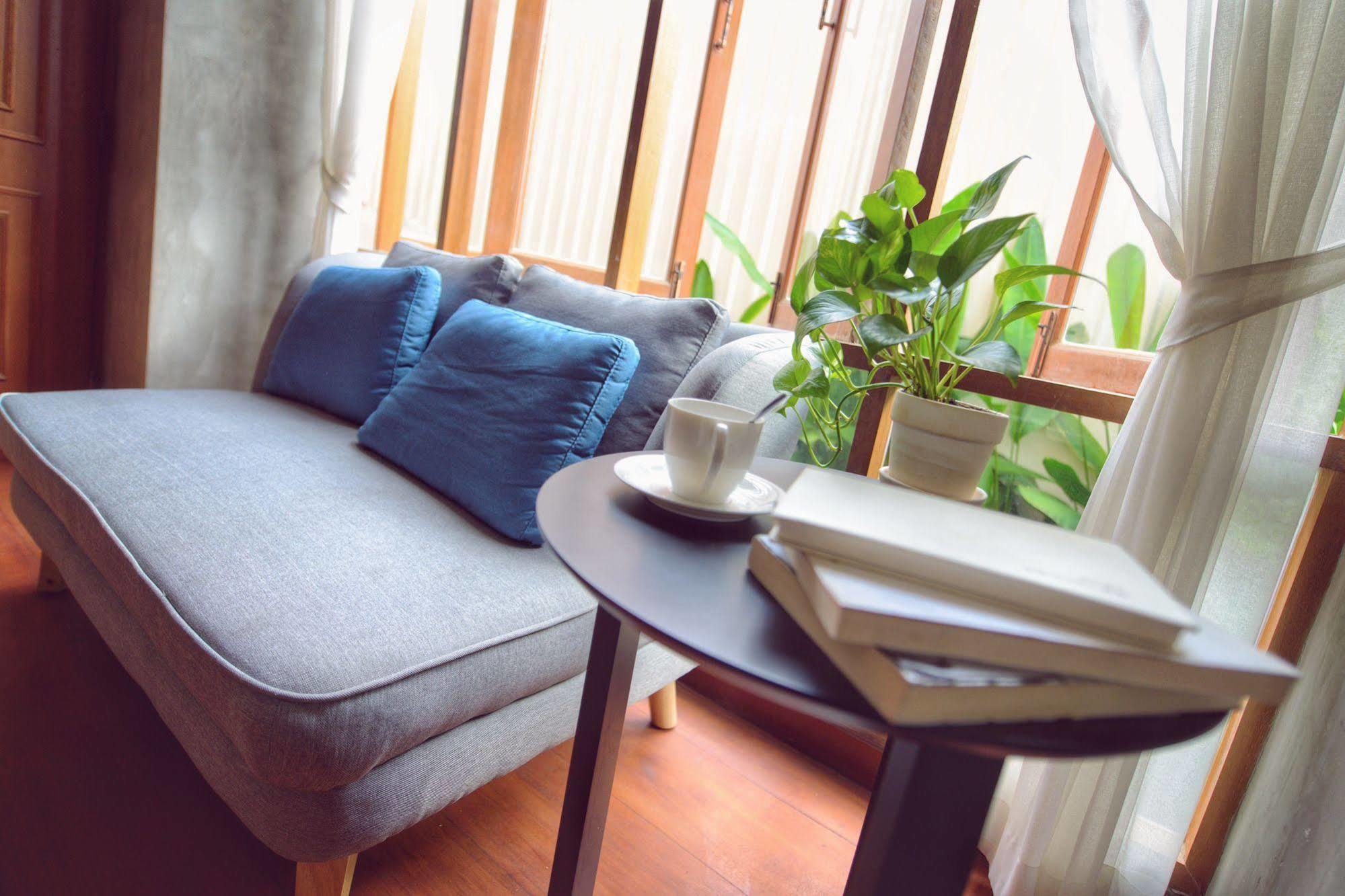 Joyful Thai Boutique Khách sạn 3*